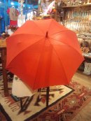 画像: 赤い傘